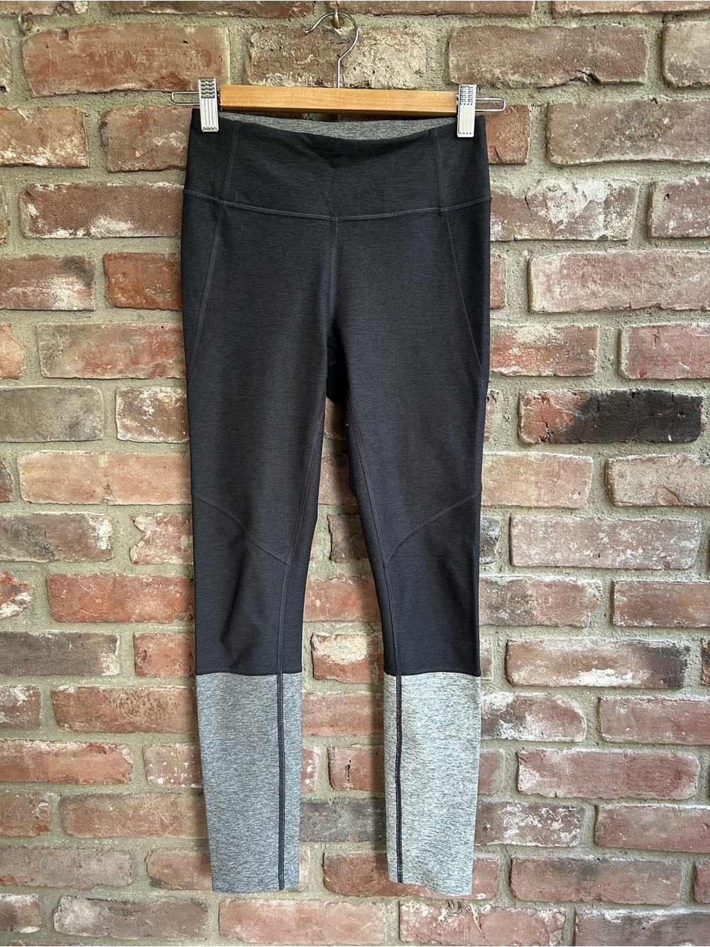 Outdoor Voices navy and Gray Colorblock Active Leggings